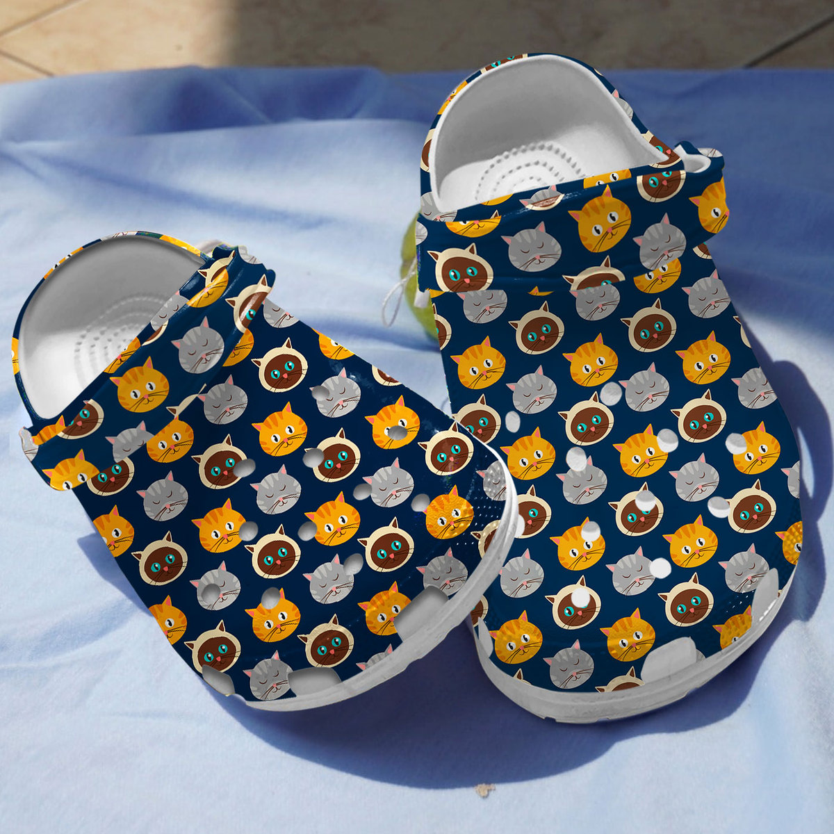 Halloween cats Clogs